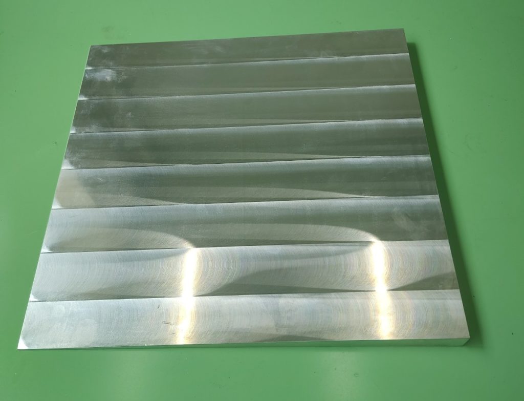 #重量物搬入据付工事#重量鳶#アルミ製スロープ